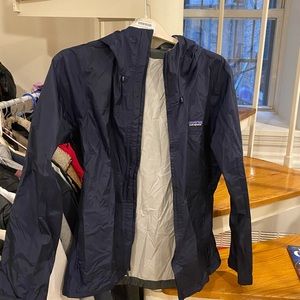Patagonia navy women’s rain jacket